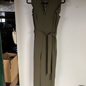 Olive Green Sleeveless Jumpsuit